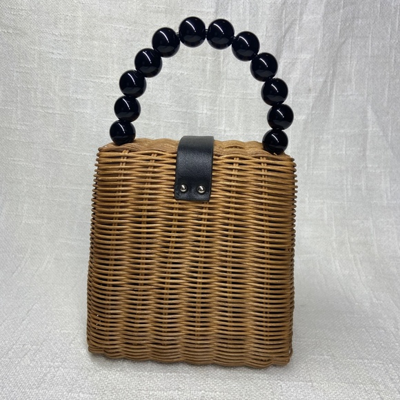 Small Straw Rattan Wicker Bag with Black Bead Handle & Twist Clasp Closure - Picture 5 of 13